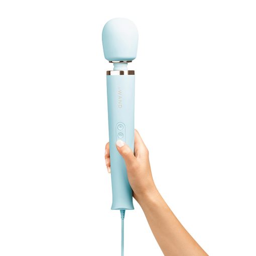 Le Wand Plug-In Vibrating Massager Sky Blue - Image 4