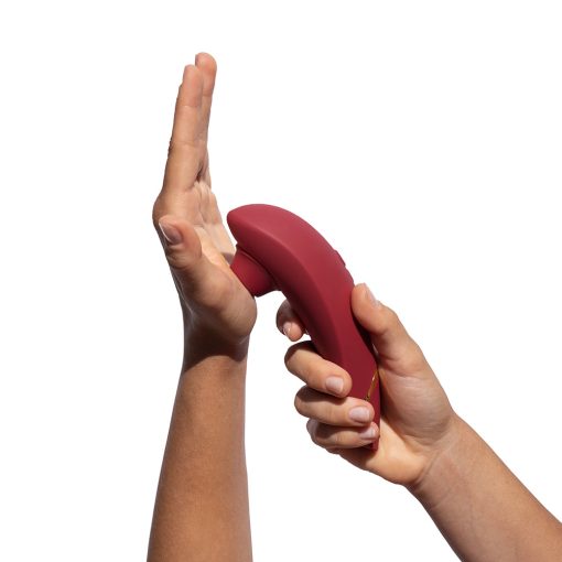 Womanizer Premium 2 Rechargeable Silicone Luxurious Pleasure Air Clitoral Stimulator Bordeaux - Image 9