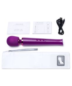 Le Wand Petite Rechargeable Massager Dark Cherry