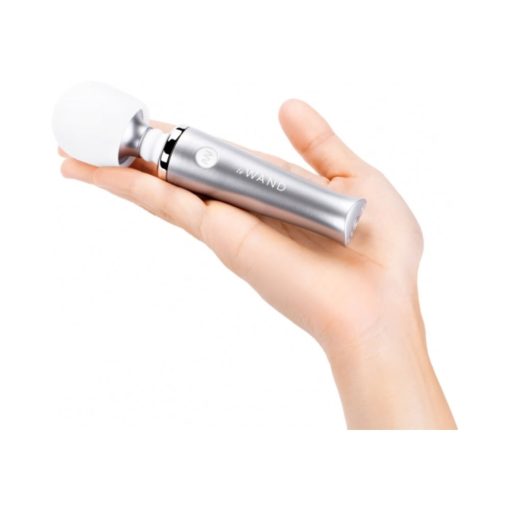 Le Wand Mini Pleasures 4-Piece Collection Vibrator & Massager Set - Image 4