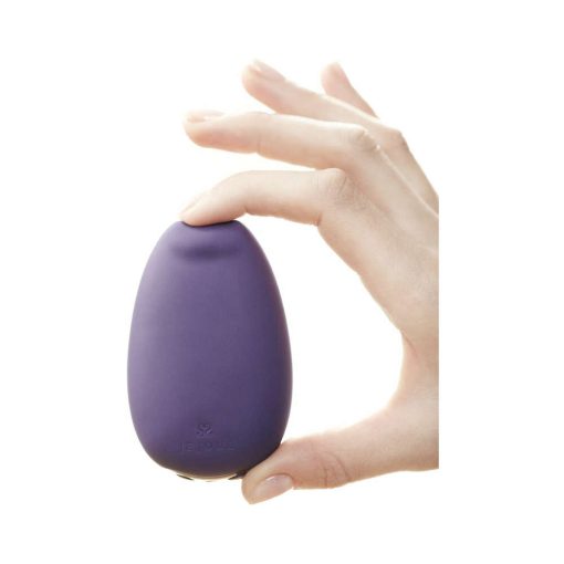 Je Joue Mimi Soft Rechargeable Silicone Clitoral Vibrator Purple - Image 5