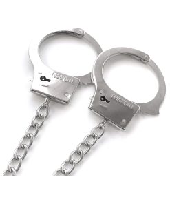 Nixie Metal Butt Plug & Handcuffs Set Silver