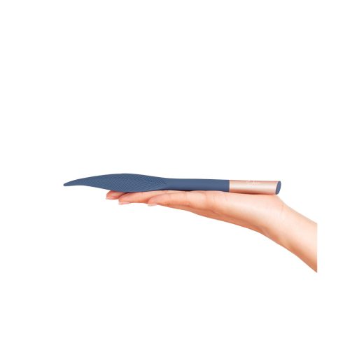 Deia The Feather Vibrating Tickler Silicone Blue - Image 5