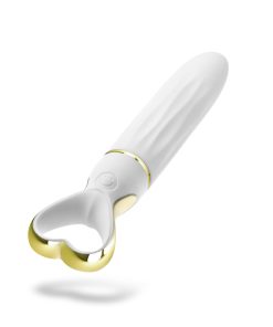 Delice Heartthrob White Bouquet