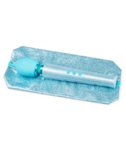 Le Wand All That Glimmers Petite Rechargeable Vibrating Massager Special Edition Set Light Blue