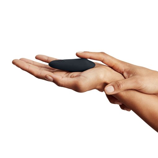We-Vibe Moxie+ Satin Black – Wearable App-Controlled Clitoral Vibrator - Image 8