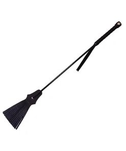 Rouge Tasseled Riding Crop Black