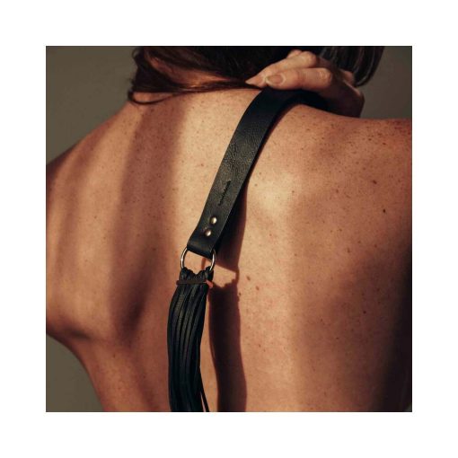 Bijoux Indiscrets Maze Tassel Flogger - Image 4