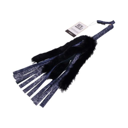 Sportsheets Sex & Mischief Cougar Faux Fur Flogger - Image 3