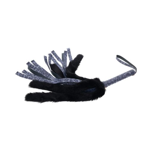 Sportsheets Sex & Mischief Cougar Faux Fur Flogger - Image 4
