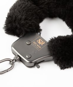 Sei Mio Cuff Love Furry Metal Handcuffs