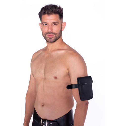Prowler Red Leather Large Belt Pouch - Image 4