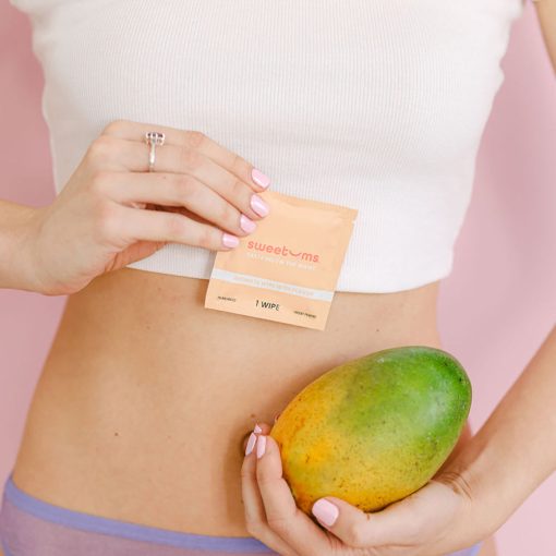 Sweetums Intimate Wipes Mango Flavor 10-Pack - Image 3
